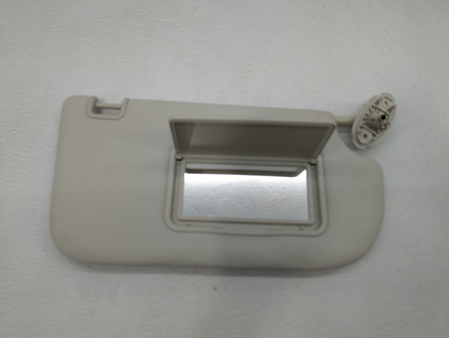 2013-2019 Ford Escape Sun Visor Shade Replacement Passenger Right Mirror Fits Fits 2013 2014 2015 2016 2017 2018 2019 OEM Us
