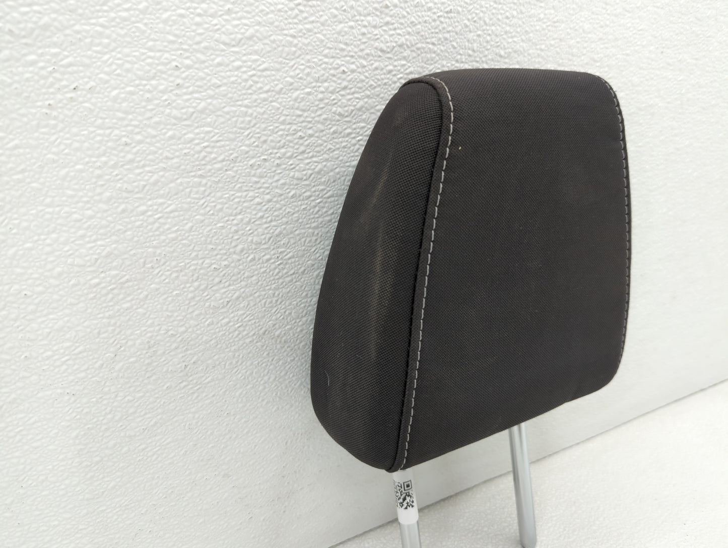 2013-2015 Ford Escape Headrest Head Rest Front Driver Passenger Seat - Oemusedautoparts1.com