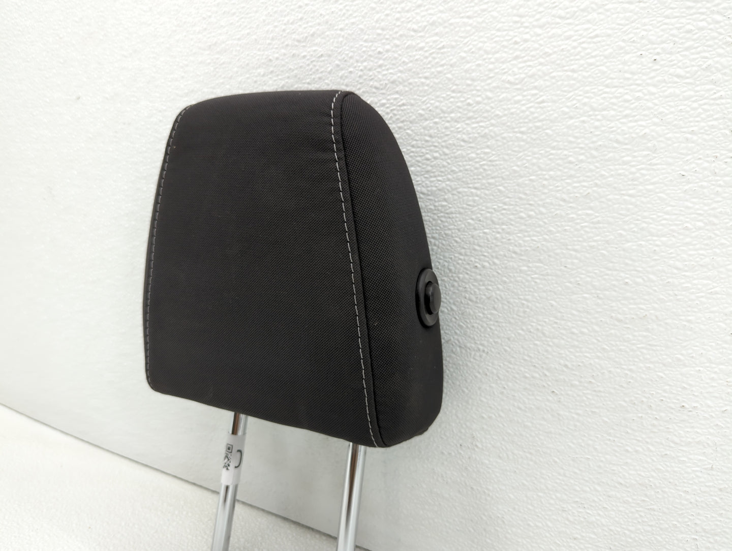 2013-2015 Ford Escape Headrest Head Rest Front Driver Passenger Seat - Oemusedautoparts1.com