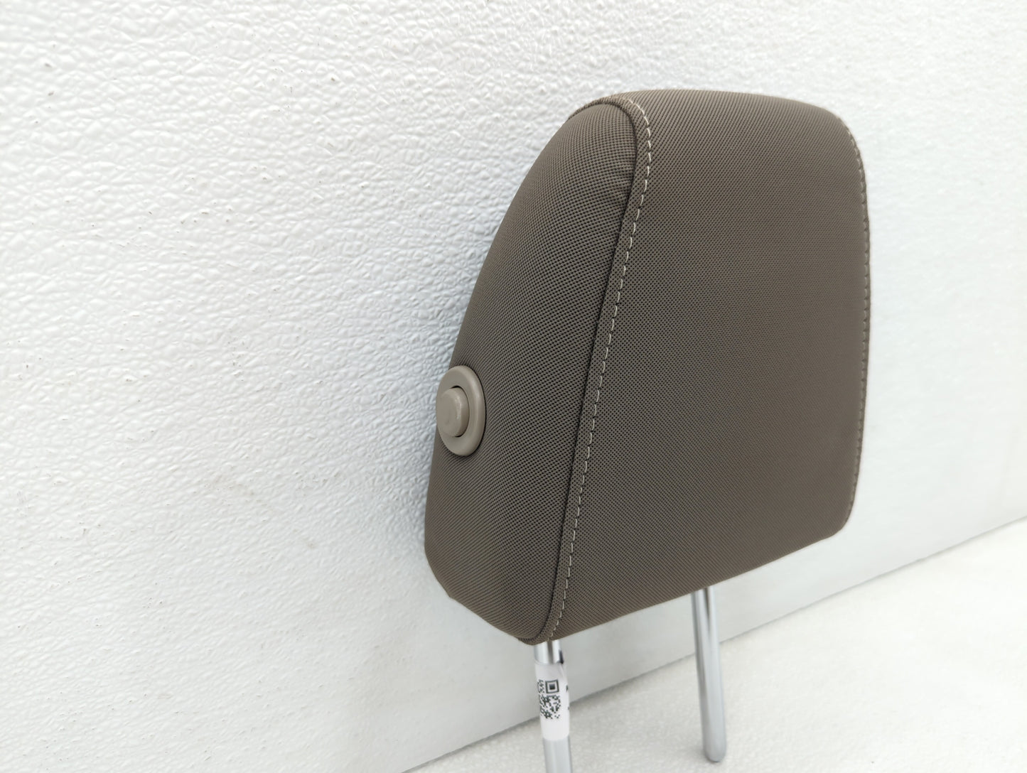2013-2015 Ford Escape Headrest Head Rest Front Driver Passenger Seat - Oemusedautoparts1.com
