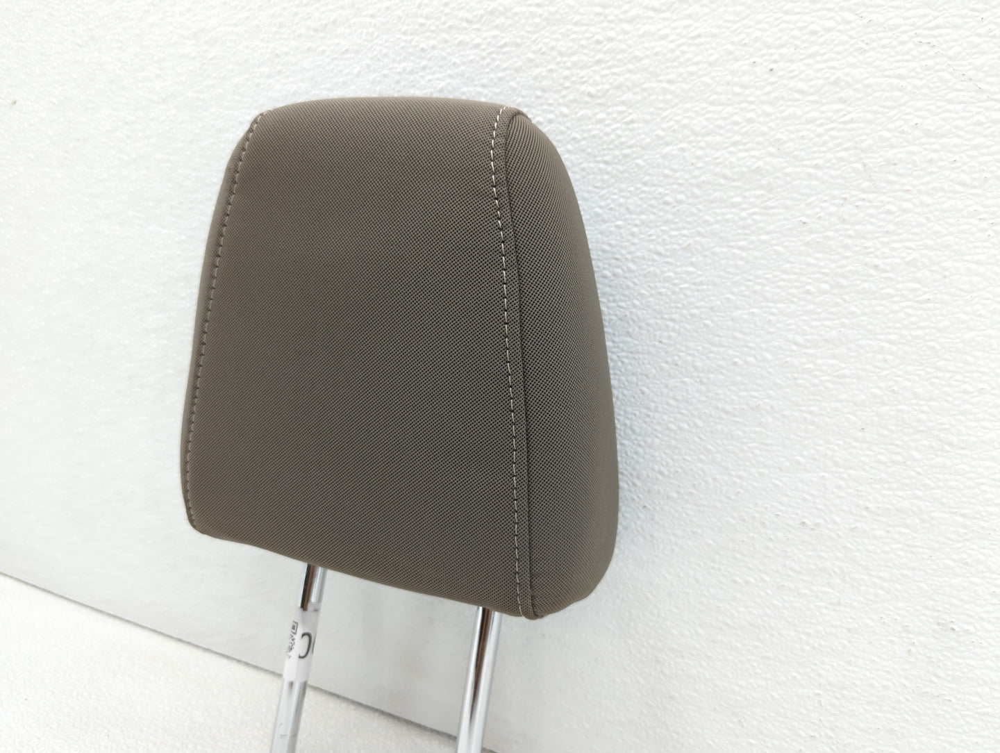 2013-2015 Ford Escape Headrest Head Rest Front Driver Passenger Seat - Oemusedautoparts1.com
