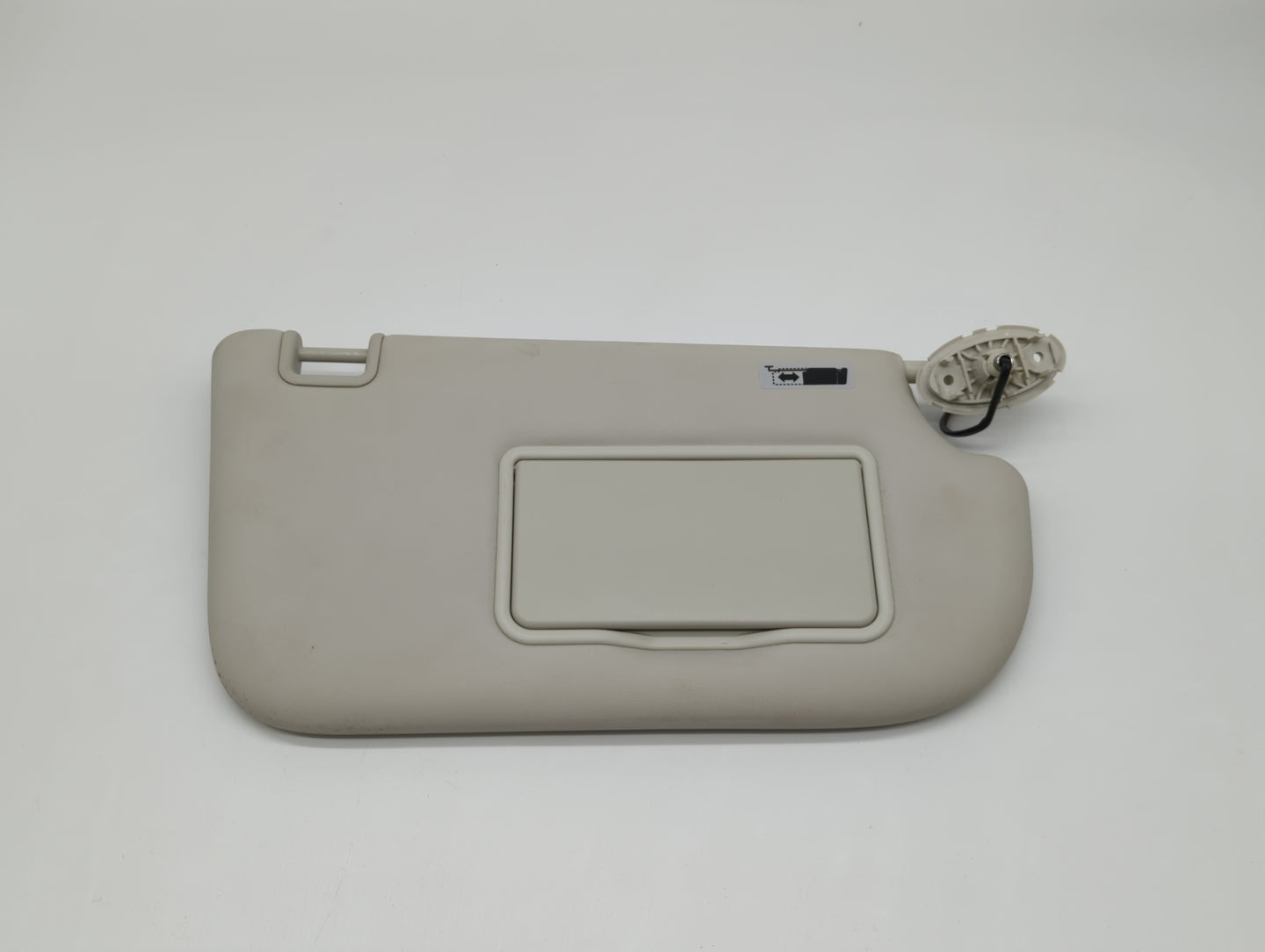 2013-2019 Ford Escape Sun Visor Shade Replacement Passenger Right Mirror Fits Fits 2013 2014 2015 2016 2017 2018 2019 OEM Us