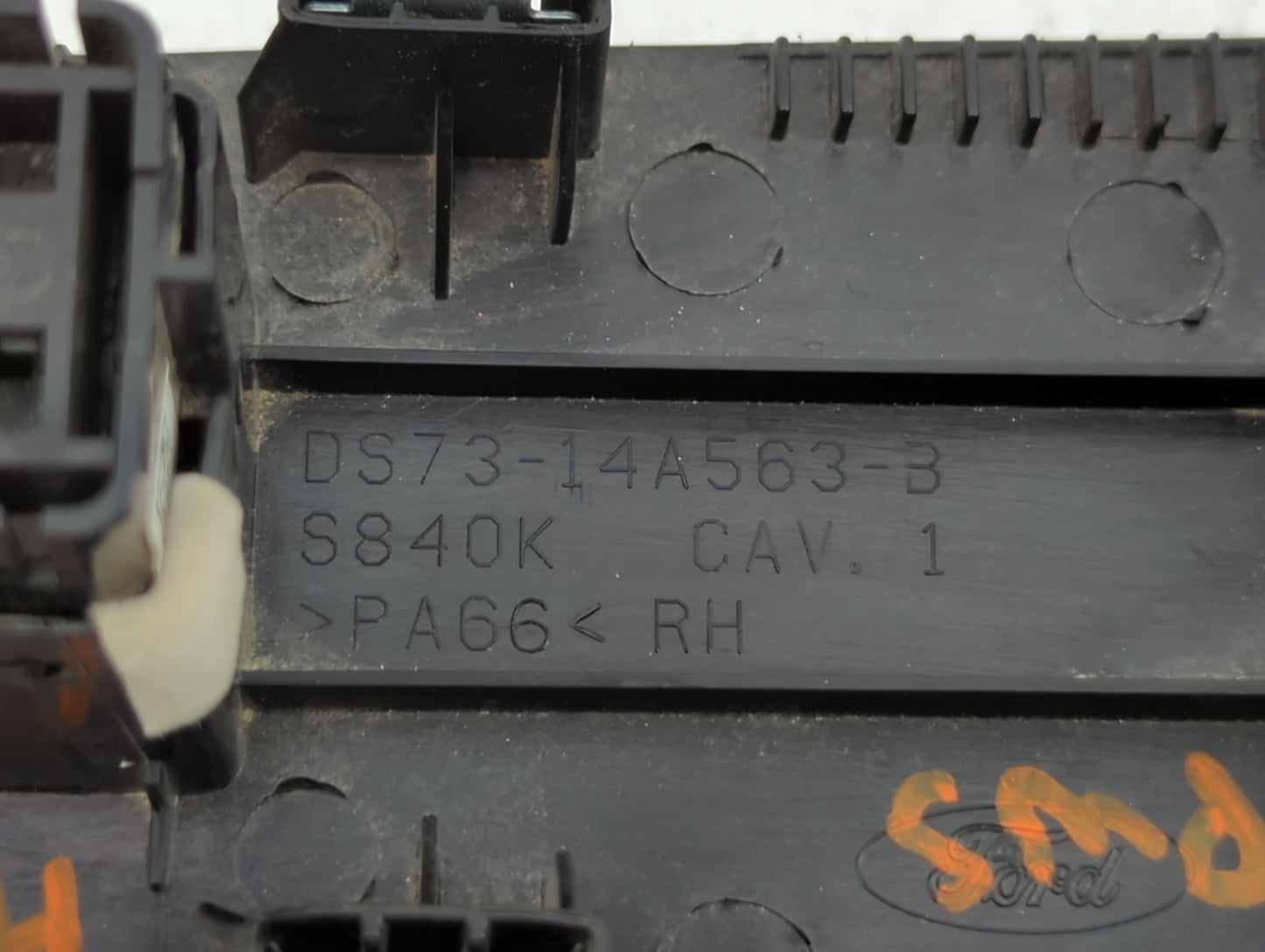 2014 Ford Escape Passenger Right Power Window Switch - Oemusedautoparts1.com