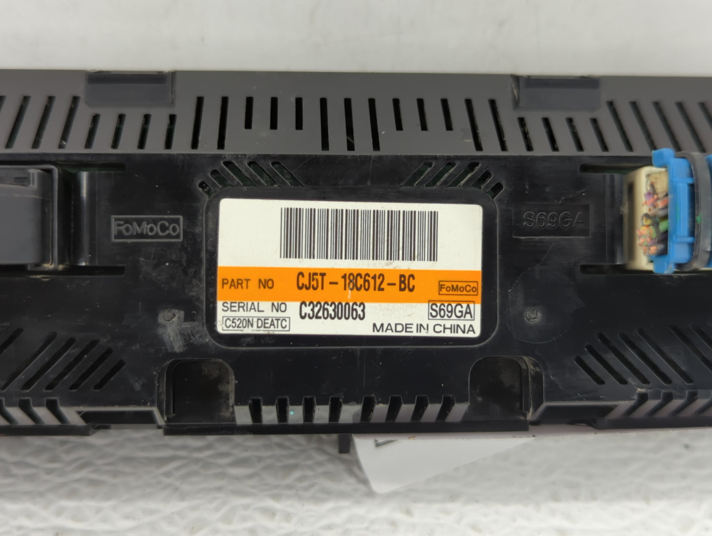 2013-2015 Ford Escape Climate Control Module Temperature AC/Heater Replacement P/N:CJ5T-18C612-AE CJ5T-18C612-BC Fits OEM Us