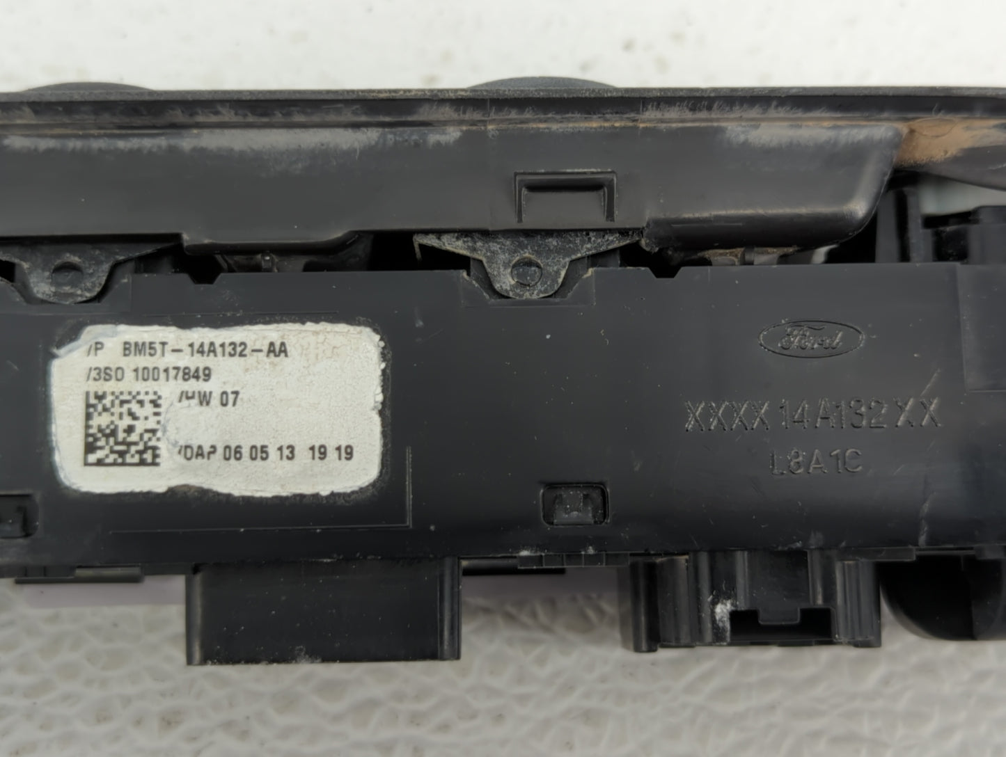 2013-2019 Ford Escape Master Power Window Switch Replacement Driver Side Left P/N:BM5T-14A132-AA BM5T-14A132-AB Fits OEM Use