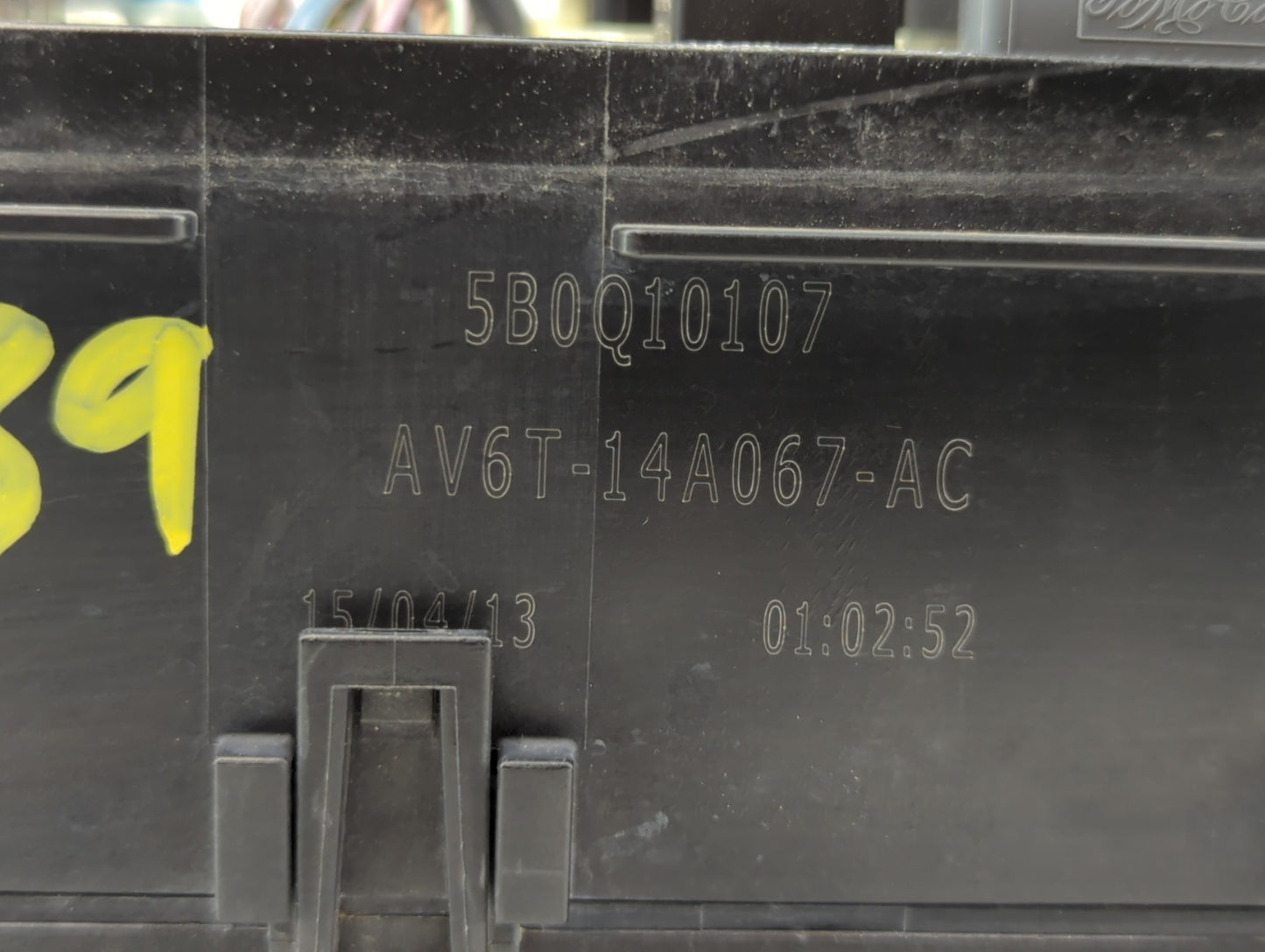 2013-2016 Ford Escape Fusebox Fuse Box Panel Relay Module P/N:AV6T-14A142-AB AV6T-14A067-AD Fits Fits 2013 2014 2015 2016 OE