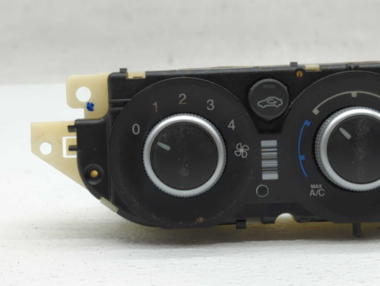 2013-2016 Ford Escape Climate Control Module Temperature AC/Heater Replacement P/N:CJ5T-19980-CF CJ5T-19980-CK Fits OEM Used