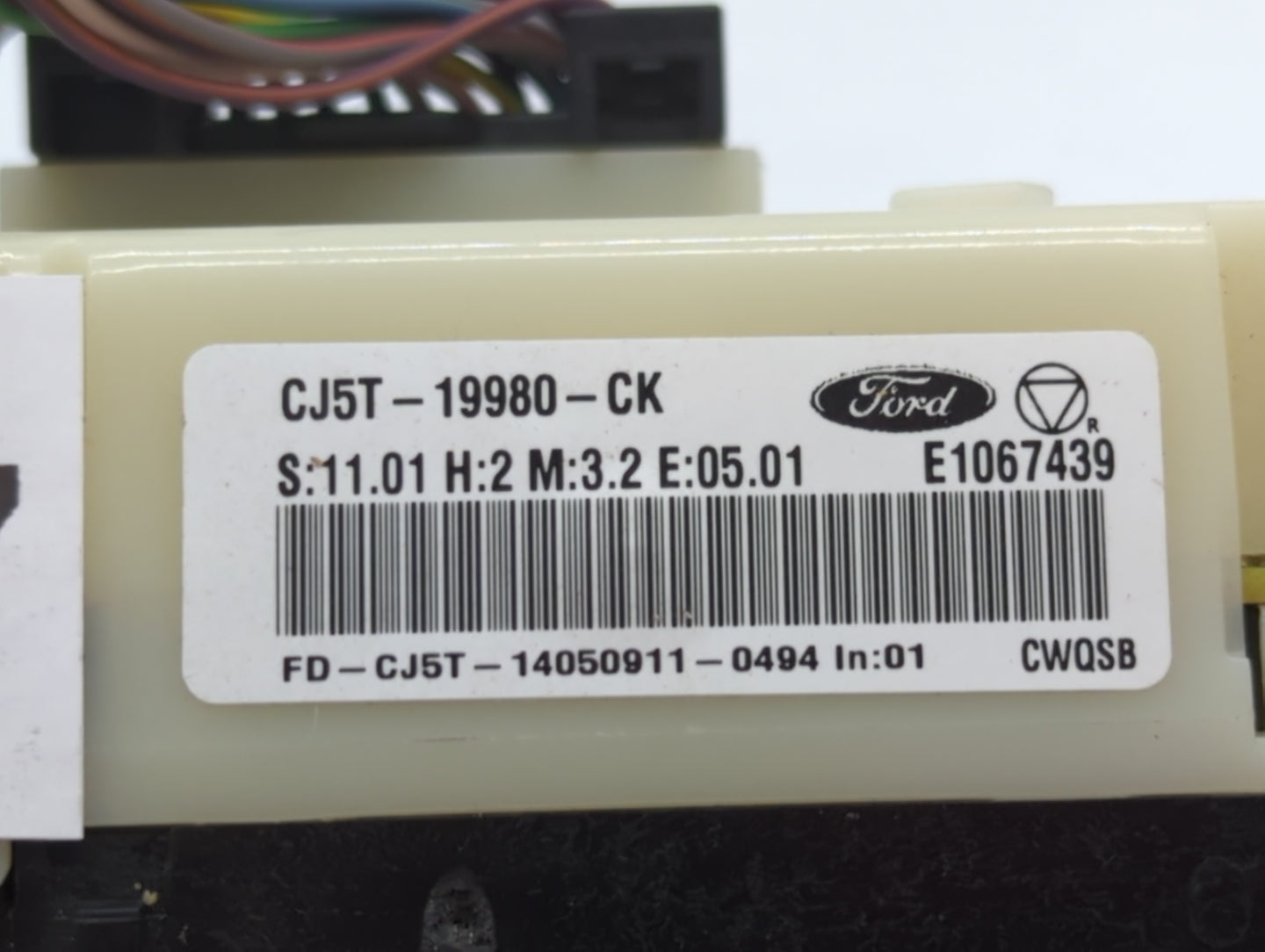 2013-2016 Ford Escape Climate Control Module Temperature AC/Heater Replacement P/N:CJ5T-19980-CF CJ5T-19980-CK Fits OEM Used