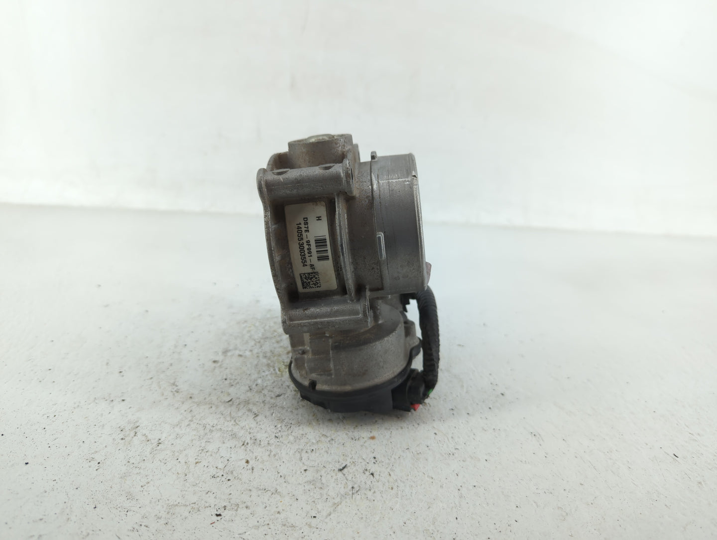 2013-2022 Ford Escape Throttle Body P/N:DS7E-9F991-BB DS7E-9F991-AH Fits Fits 2013 2014 2015 2016 2017 2018 2019 2020 2021 2