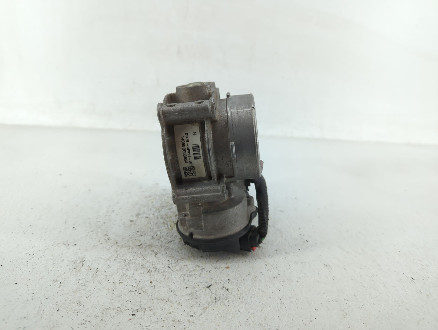 2013-2022 Ford Escape Throttle Body P/N:DS7E-9F991-BB DS7E-9F991-AH Fits Fits 2013 2014 2015 2016 2017 2018 2019 2020 2021 2
