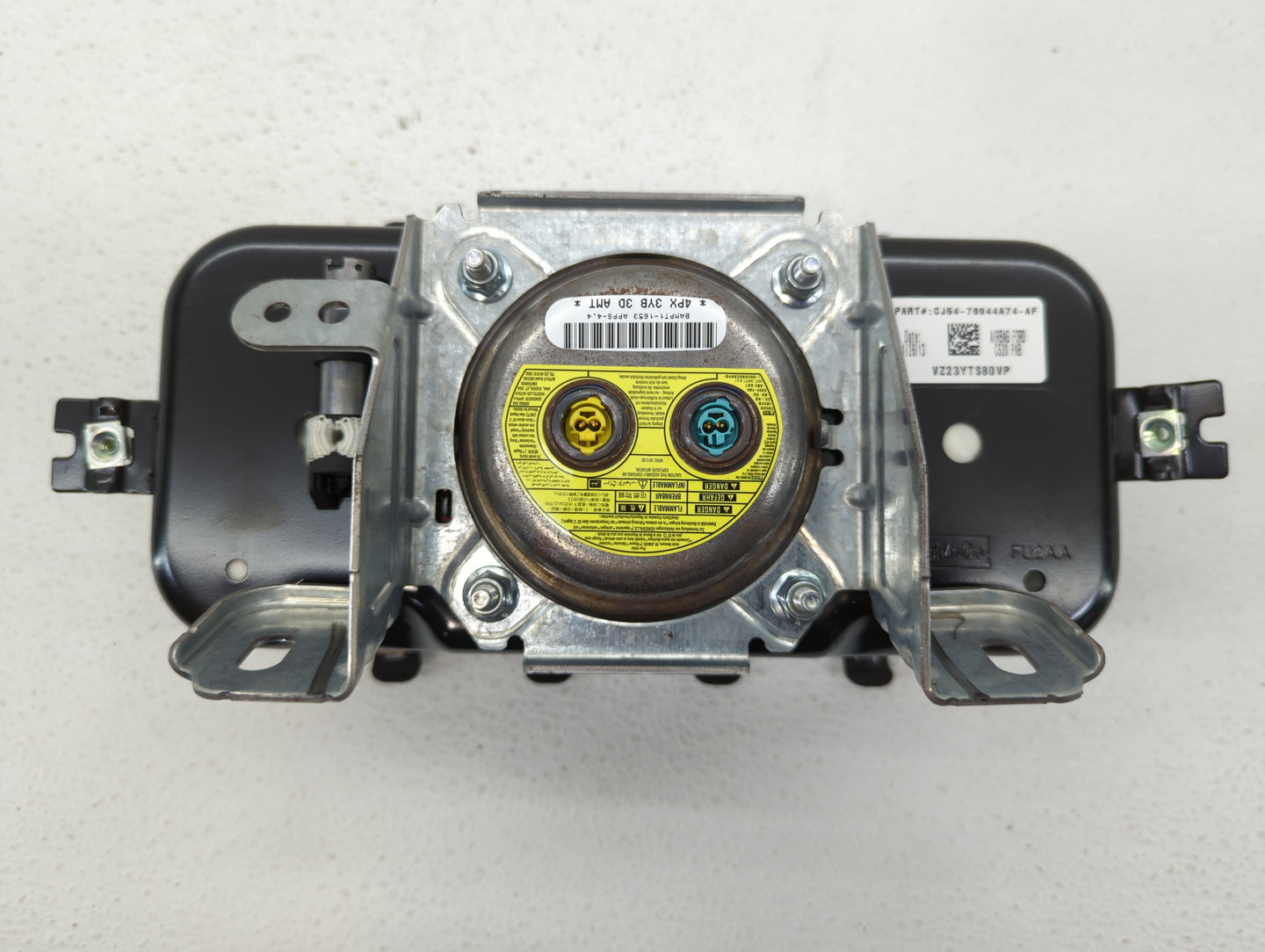 2013-2014 Ford Escape Air Bag Passenger Right Dashboard Oem - Oemusedautoparts1.com