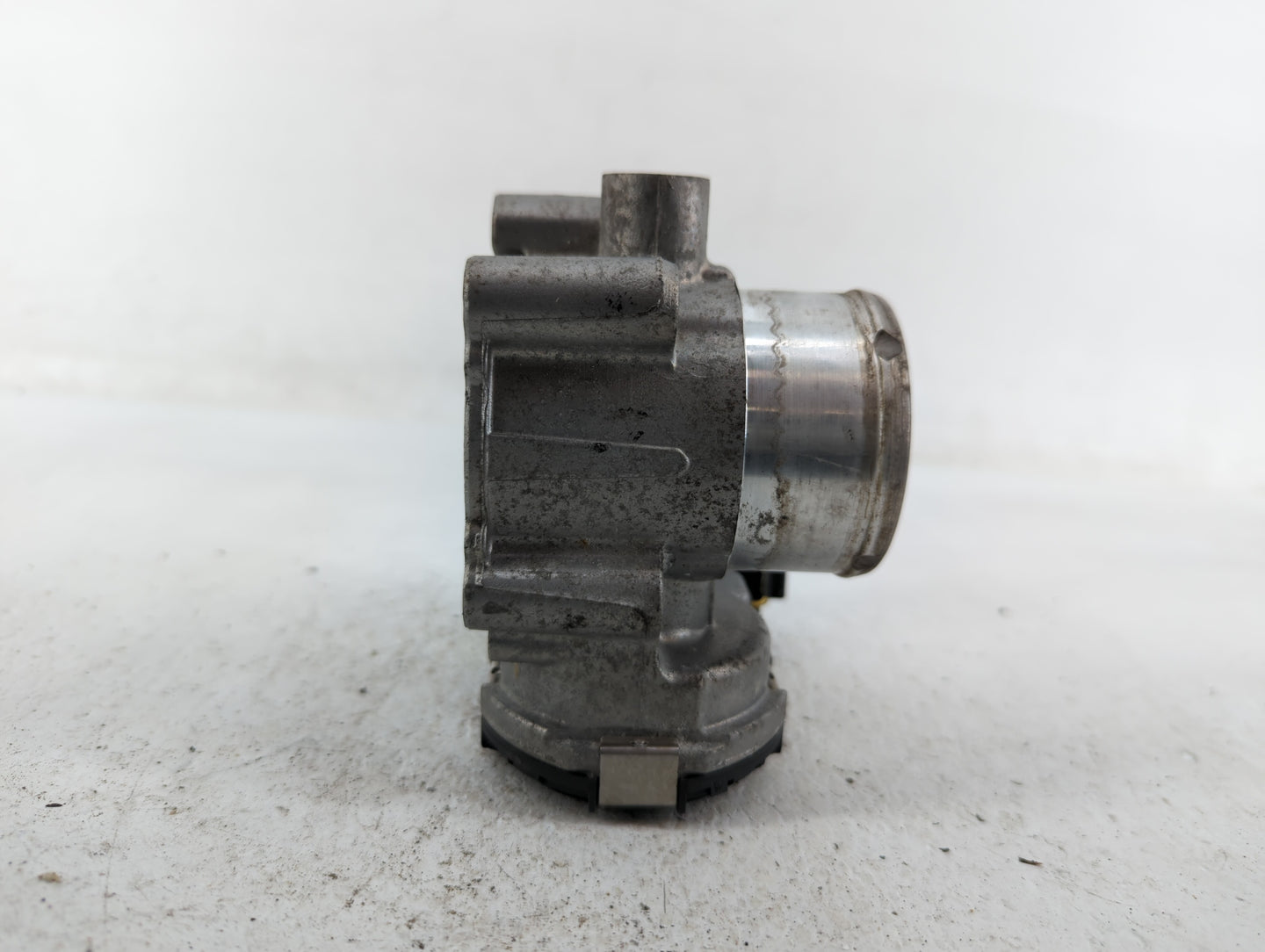 2013-2016 Ford Escape Throttle Body P/N:7S7G-9F991-CA Fits Fits 2013 2014 2015 2016 2017 2018 2019 OEM Used Auto Parts - Oem