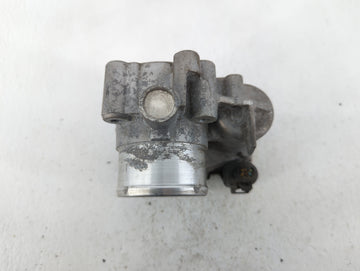 2013-2016 Ford Escape Throttle Body P/N:7S7G-9F991-CA Fits Fits 2013 2014 2015 2016 2017 2018 2019 OEM Used Auto Parts