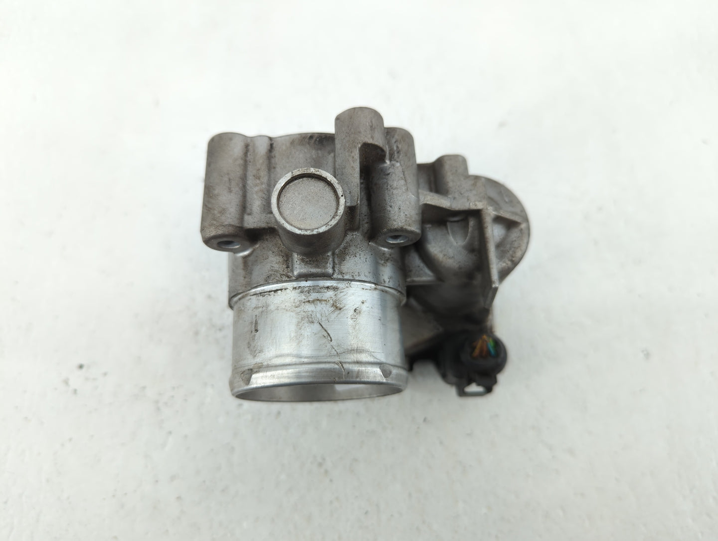 2013-2016 Ford Escape Throttle Body P/N:7S7G-9F991-CA Fits Fits 2013 2014 2015 2016 2017 2018 2019 OEM Used Auto Parts - Oem