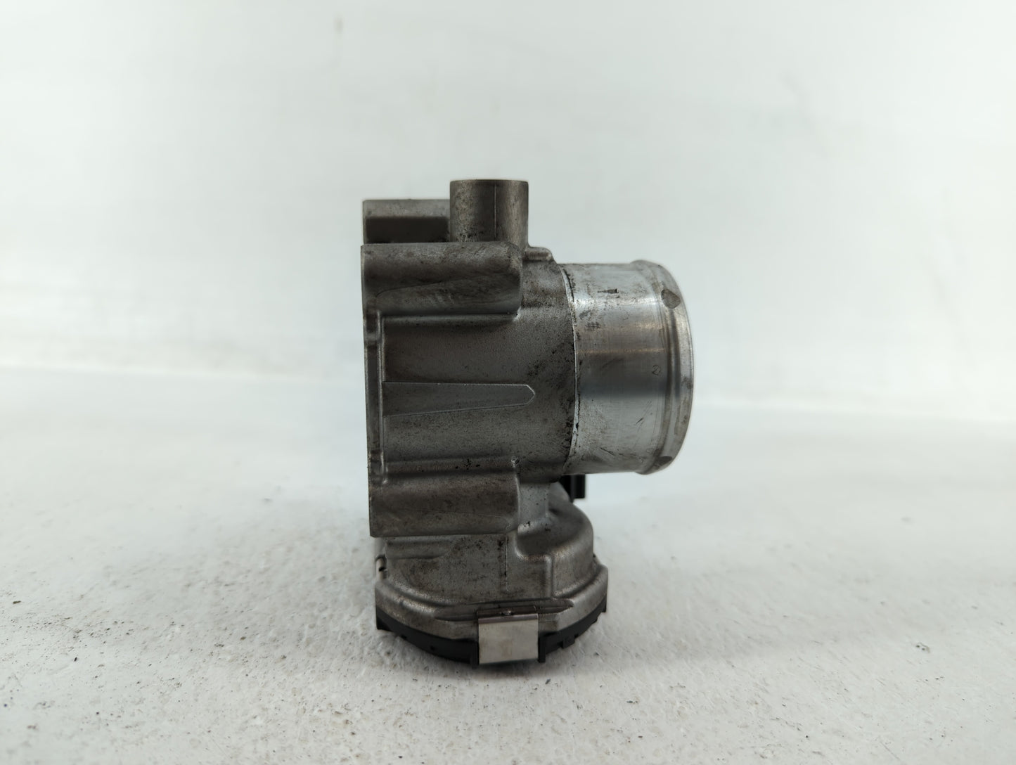 2013-2016 Ford Escape Throttle Body P/N:7S7G-9F991-CA Fits Fits 2013 2014 2015 2016 2017 2018 2019 OEM Used Auto Parts - Oem