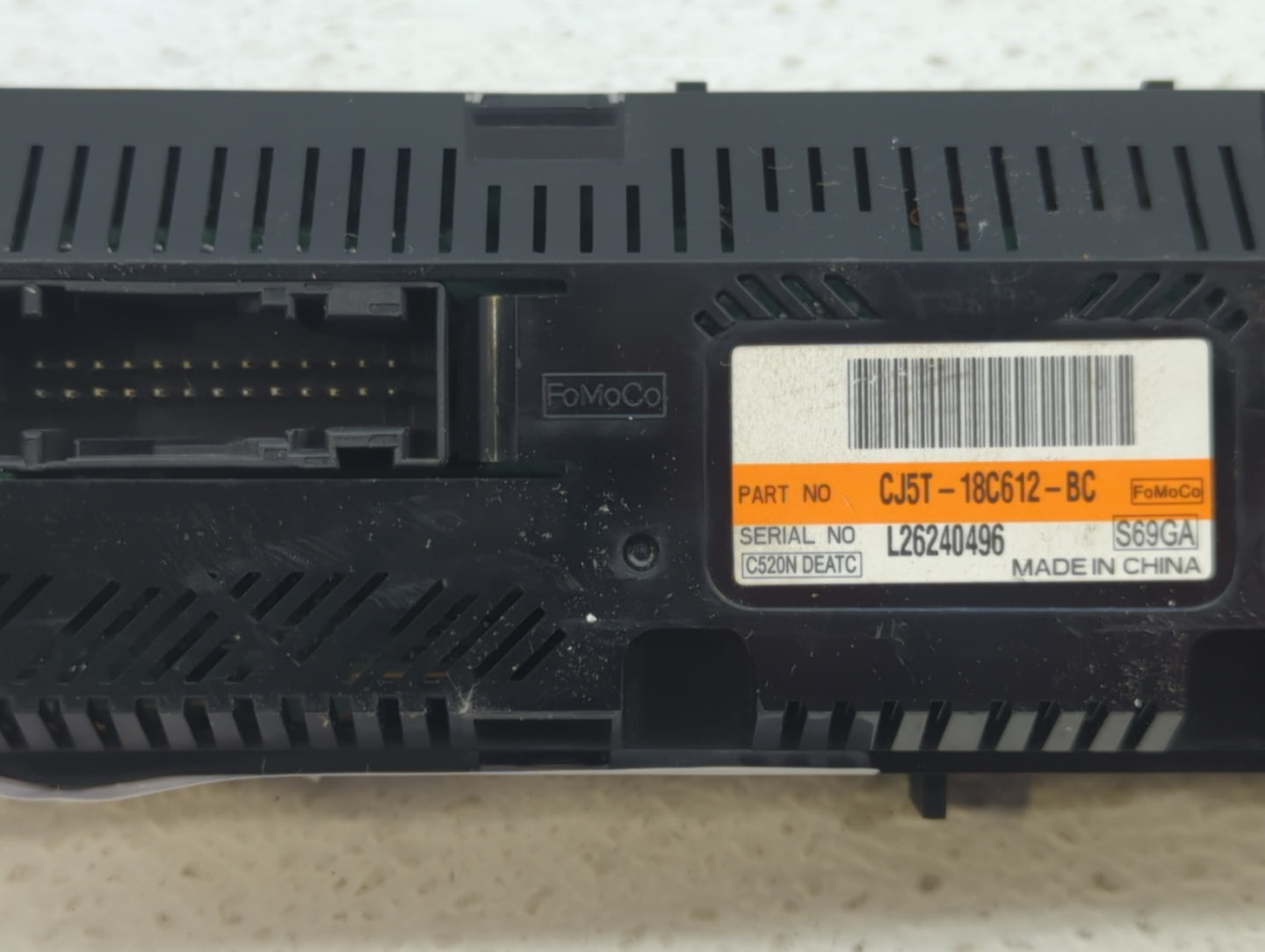 2013-2015 Ford Escape Climate Control Module Temperature AC/Heater Replacement P/N:CJ5T-18C612-BA CJ5T-18C612-BC Fits OEM Us