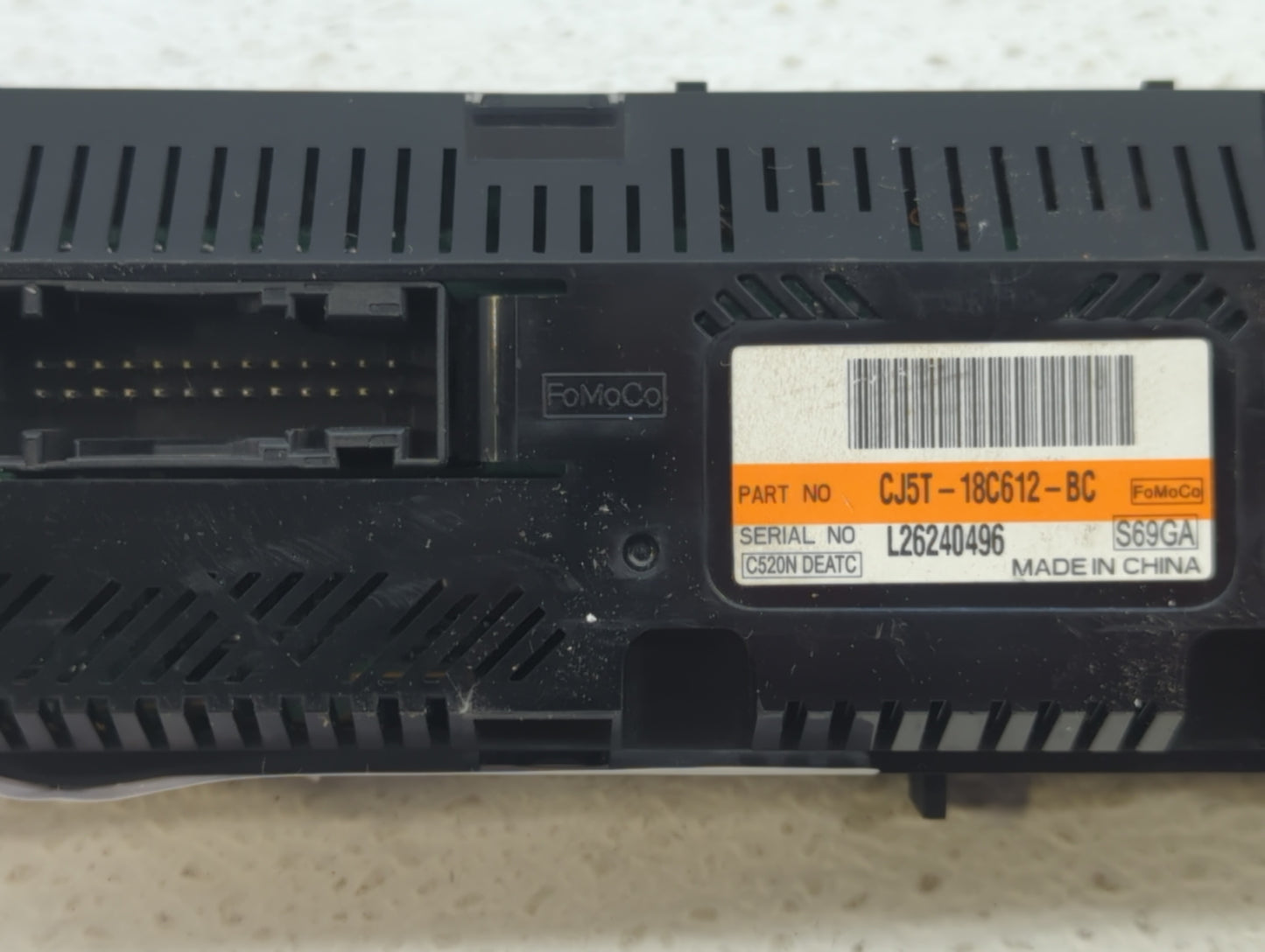 2013-2015 Ford Escape Climate Control Module Temperature AC/Heater Replacement P/N:CJ5T-18C612-BA CJ5T-18C612-BC Fits OEM Us