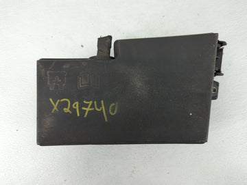 2013-2016 Ford Escape Fusebox Fuse Box Panel Relay Module P/N:AV6T-14A142-AB AV6T-14A067-AC Fits Fits 2013 2014 2015 2016 OE