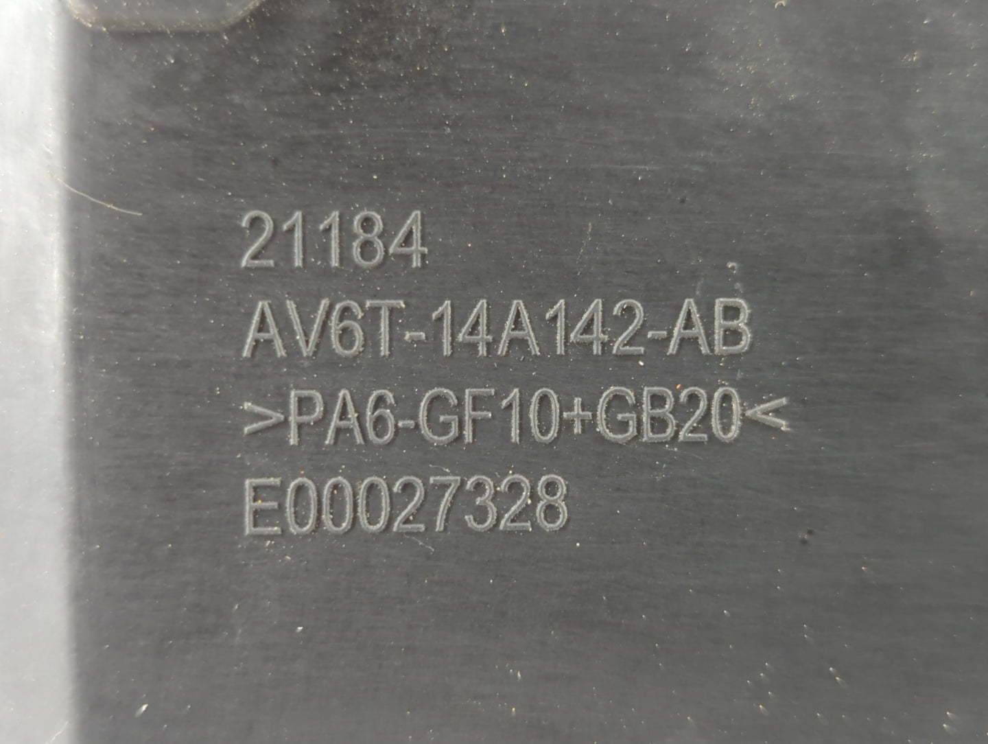 2013-2016 Ford Escape Fusebox Fuse Box Panel Relay Module P/N:AV6T-14A142-AB AV6T-14A067-AC Fits Fits 2013 2014 2015 2016 OE