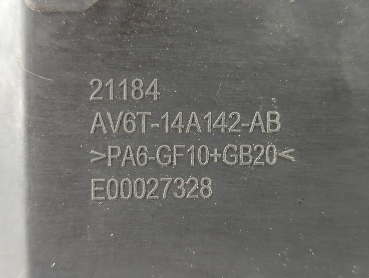 2013-2016 Ford Escape Fusebox Fuse Box Panel Relay Module P/N:AV6T-14A142-AB AV6T-14A067-AC Fits Fits 2013 2014 2015 2016 OE