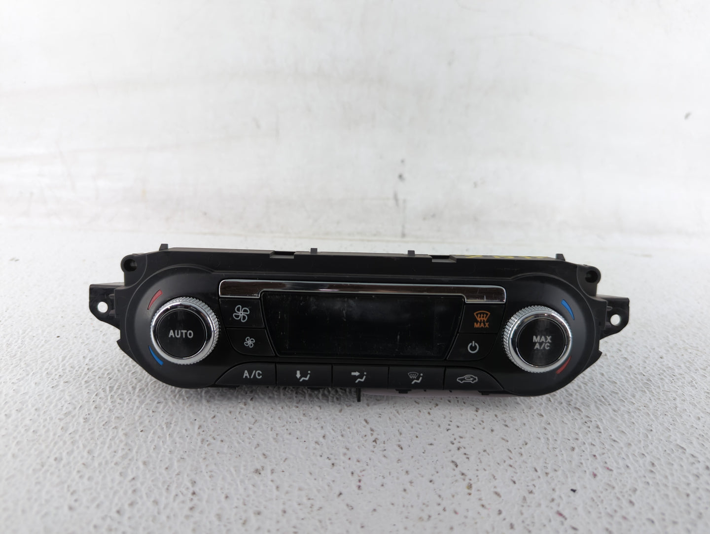 2013-2015 Ford Escape Climate Control Module Temperature AC/Heater Replacement P/N:CJ5T-18C612-BA CJ5T-18C612-BC Fits OEM Us