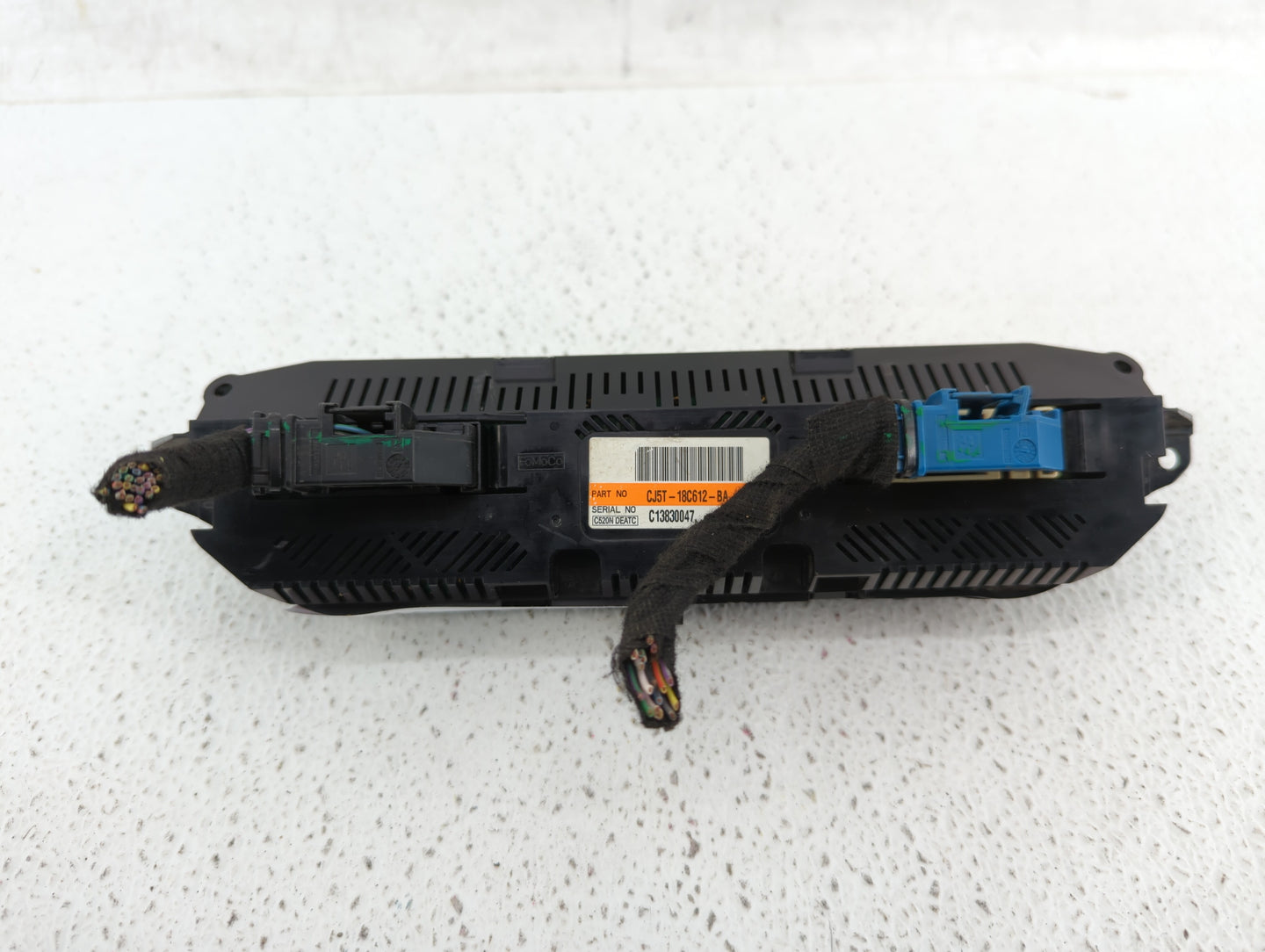 2013-2015 Ford Escape Climate Control Module Temperature AC/Heater Replacement P/N:CJ5T-18C612-BA CJ5T-18C612-BC Fits OEM Us