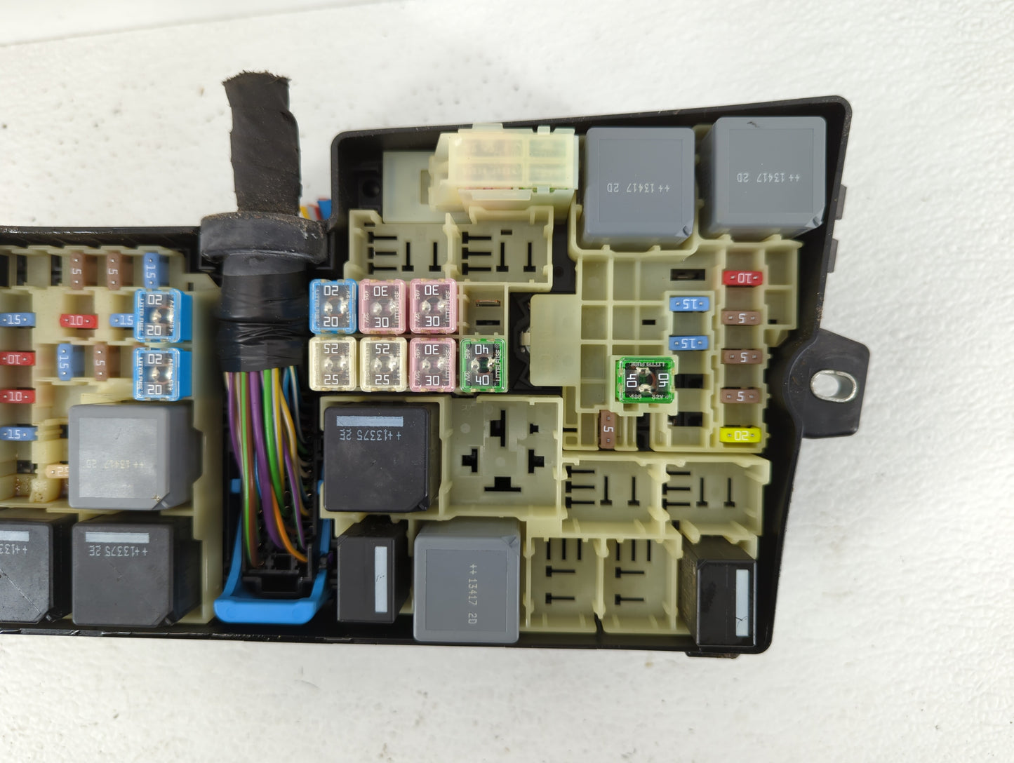2013-2016 Ford Escape Fusebox Fuse Box Panel Relay Module P/N:AV6T-14A067-AD AV6T-14A067-AC Fits Fits 2013 2014 2015 2016 OE