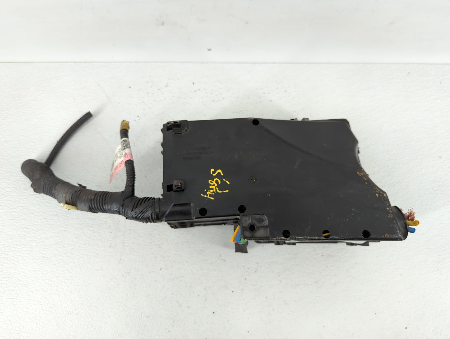 2013-2016 Ford Escape Fusebox Fuse Box Panel Relay Module P/N:AV6T-14A067-AD AV6T-14A067-AC Fits Fits 2013 2014 2015 2016 OE