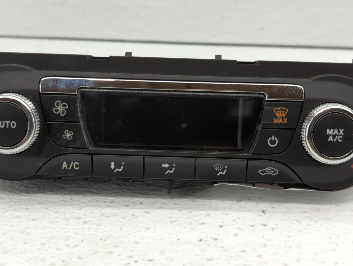 2013-2015 Ford Escape Climate Control Module Temperature AC/Heater Replacement P/N:CJ5T-18C612-BA CJ5T-18C612-BC Fits OEM Us