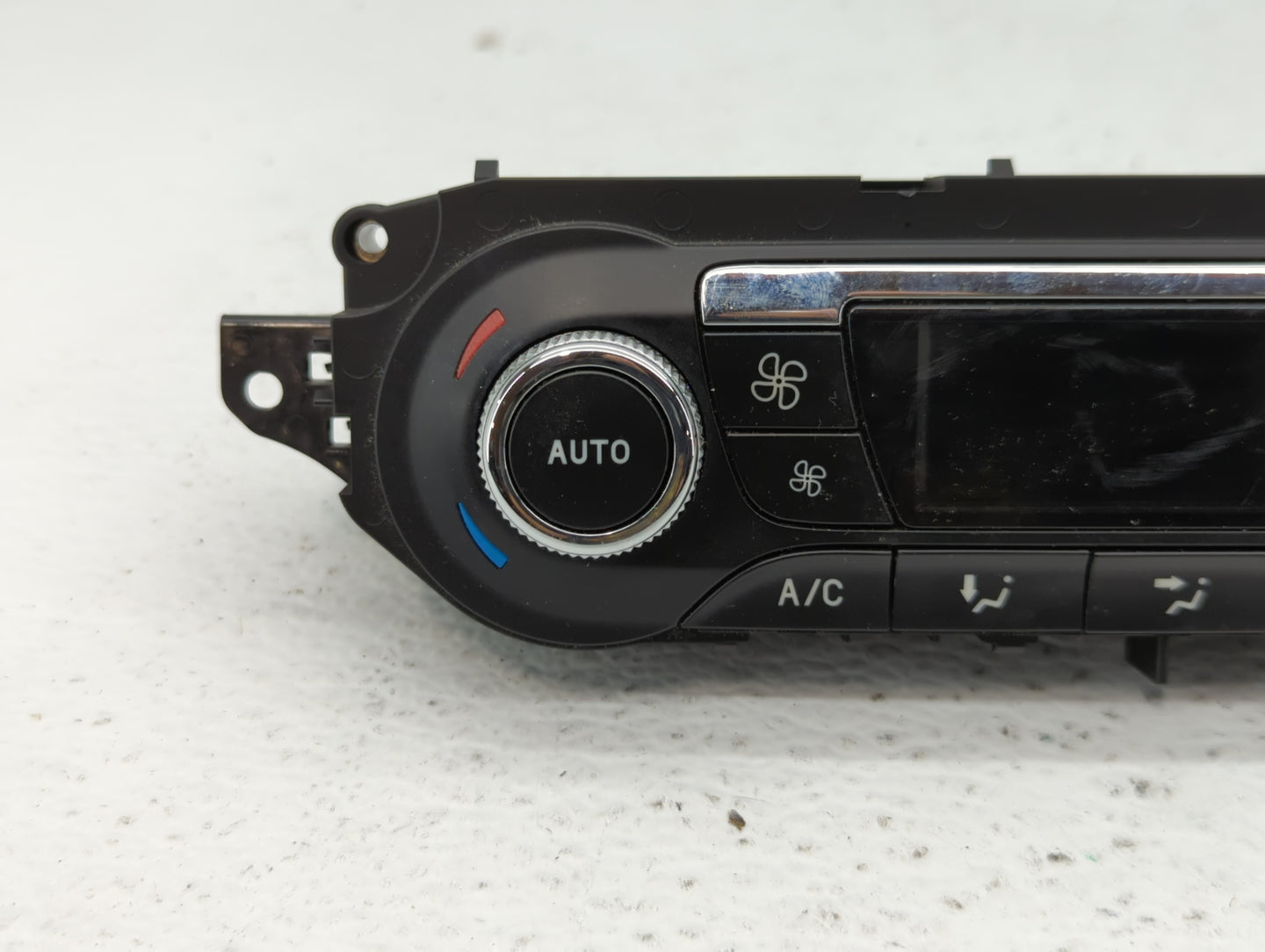 2013-2015 Ford Escape Climate Control Module Temperature AC/Heater Replacement P/N:CJ5T-18C612-BA CJ5T-18C612-BC Fits OEM Us