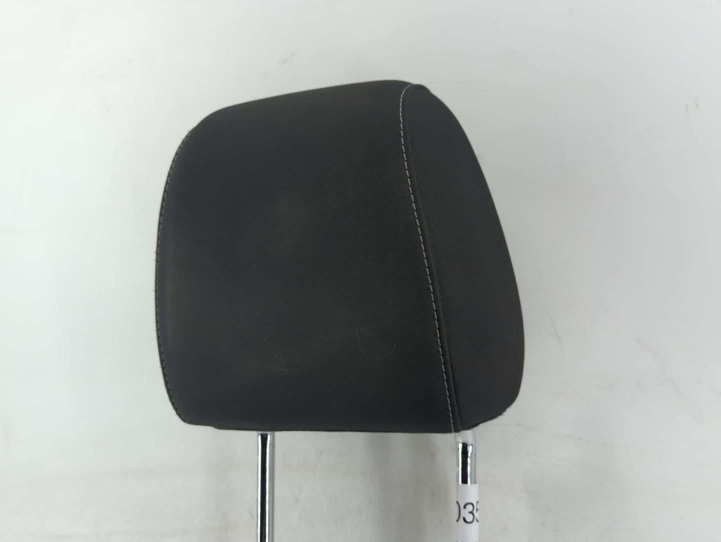 2014 Ford Escape Headrest Head Rest Front Driver Passenger Seat Fits OEM Used Auto Parts - Oemusedautoparts1.com