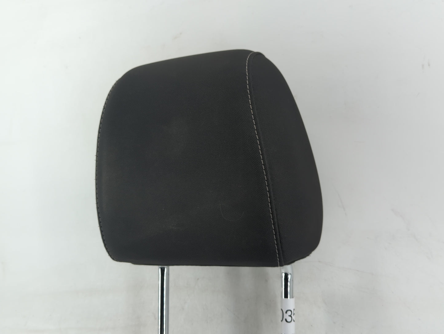 2014 Ford Escape Headrest Head Rest Front Driver Passenger Seat Fits OEM Used Auto Parts - Oemusedautoparts1.com