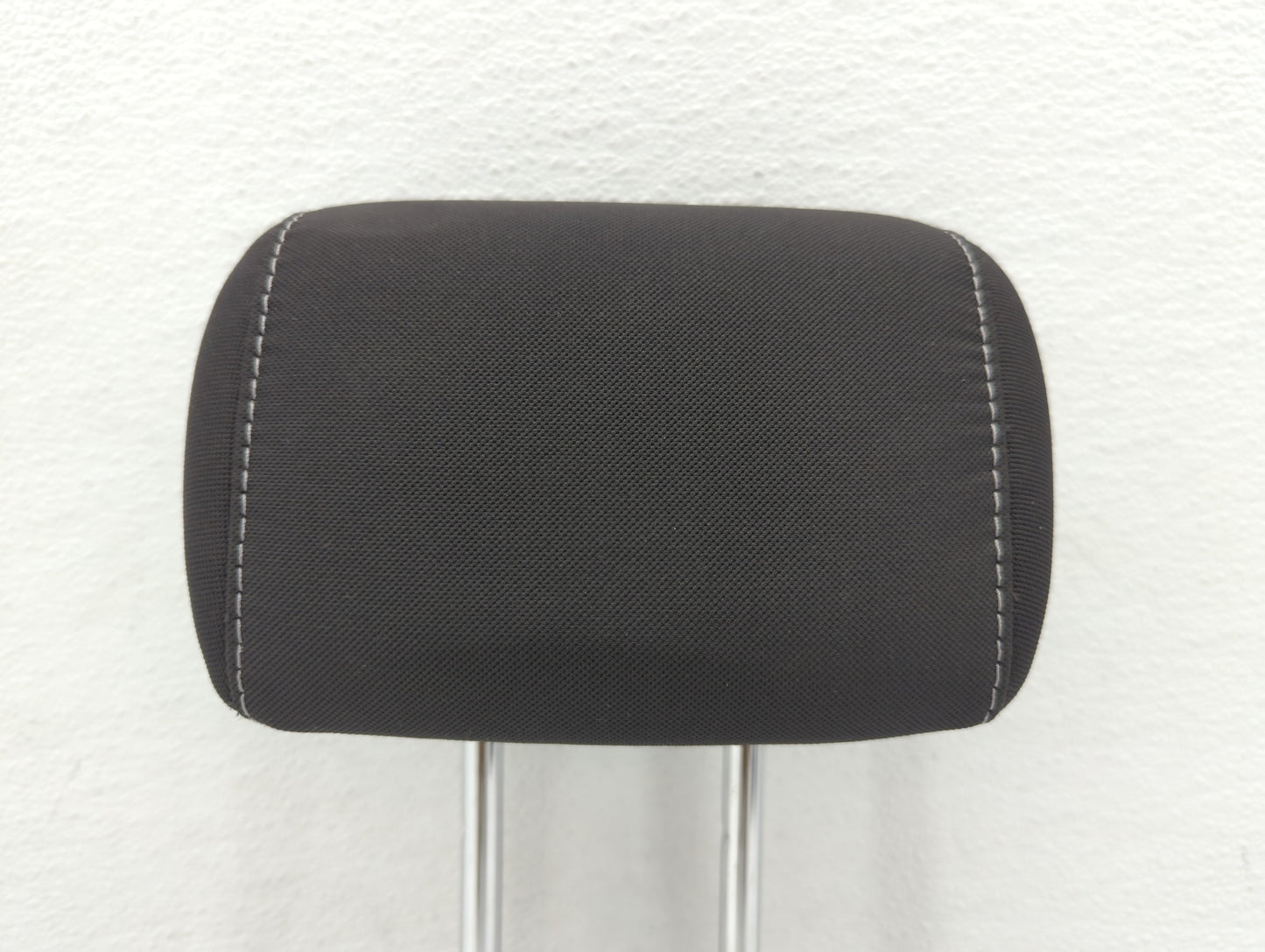 2014-2015 Ford Escape Headrest Head Rest Rear Center Seat Fits Fits 2014 2015 OEM Used Auto Parts - Oemusedautoparts1.com