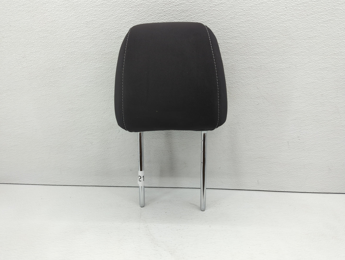 2013-2015 Ford Escape Headrest Head Rest Front Driver Passenger Seat - Oemusedautoparts1.com