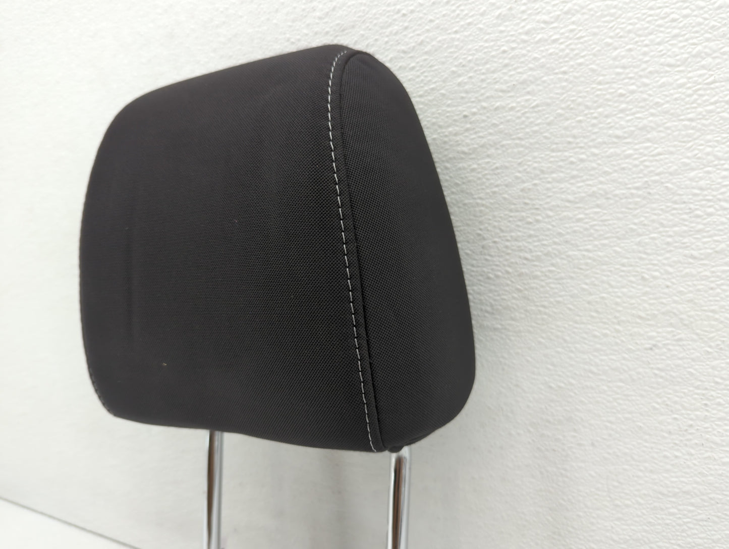 2013-2015 Ford Escape Headrest Head Rest Front Driver Passenger Seat - Oemusedautoparts1.com