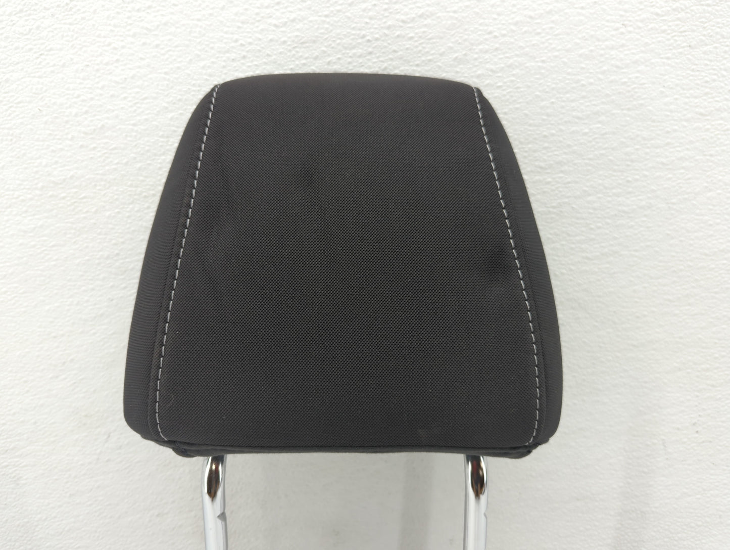 2013-2015 Ford Escape Headrest Head Rest Front Driver Passenger Seat - Oemusedautoparts1.com