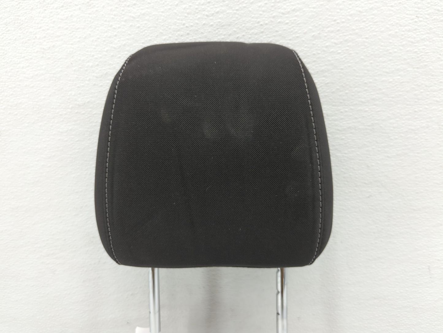 2013-2015 Ford Escape Headrest Head Rest Front Driver Passenger Seat - Oemusedautoparts1.com