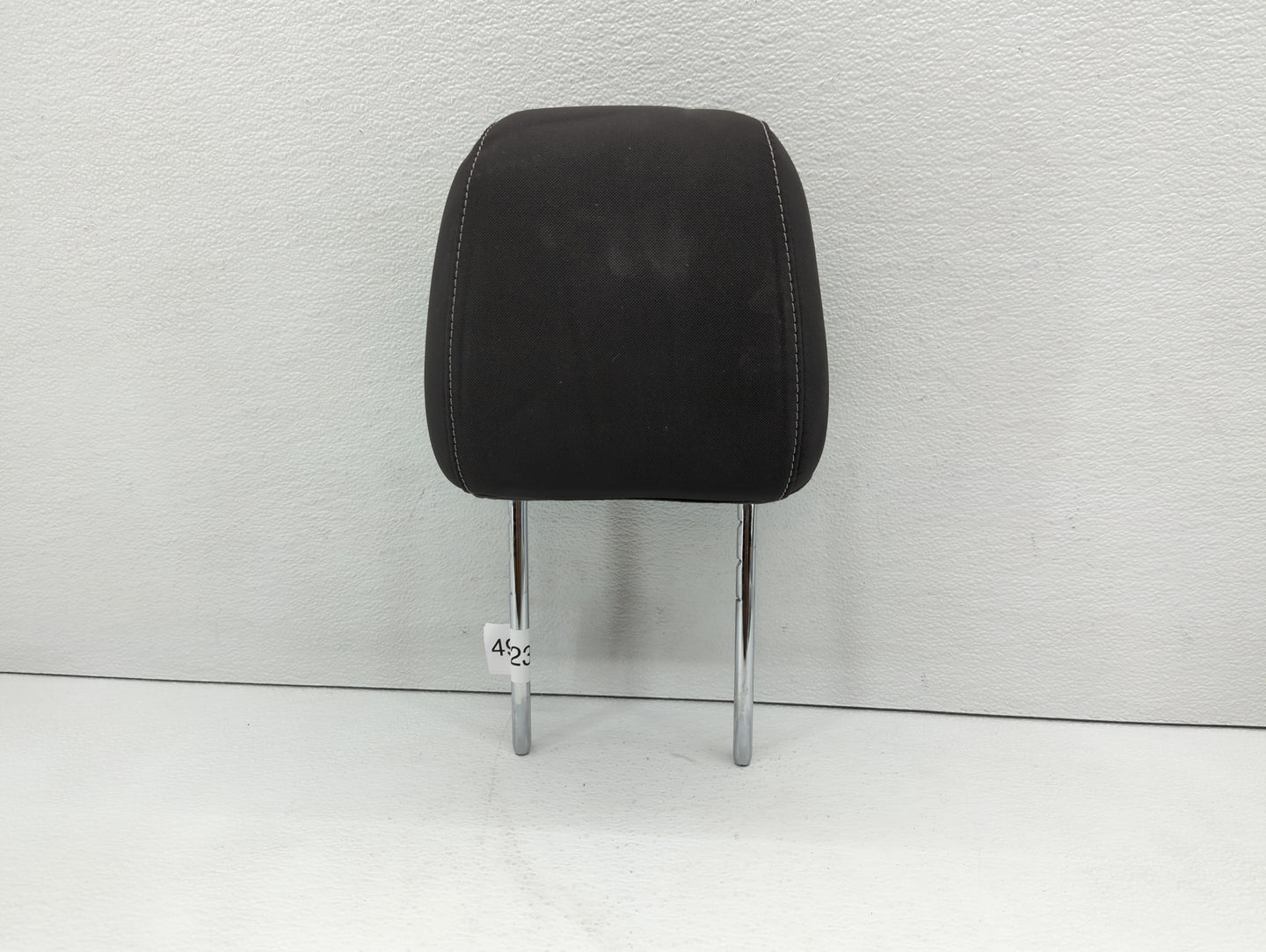 2013-2015 Ford Escape Headrest Head Rest Front Driver Passenger Seat - Oemusedautoparts1.com