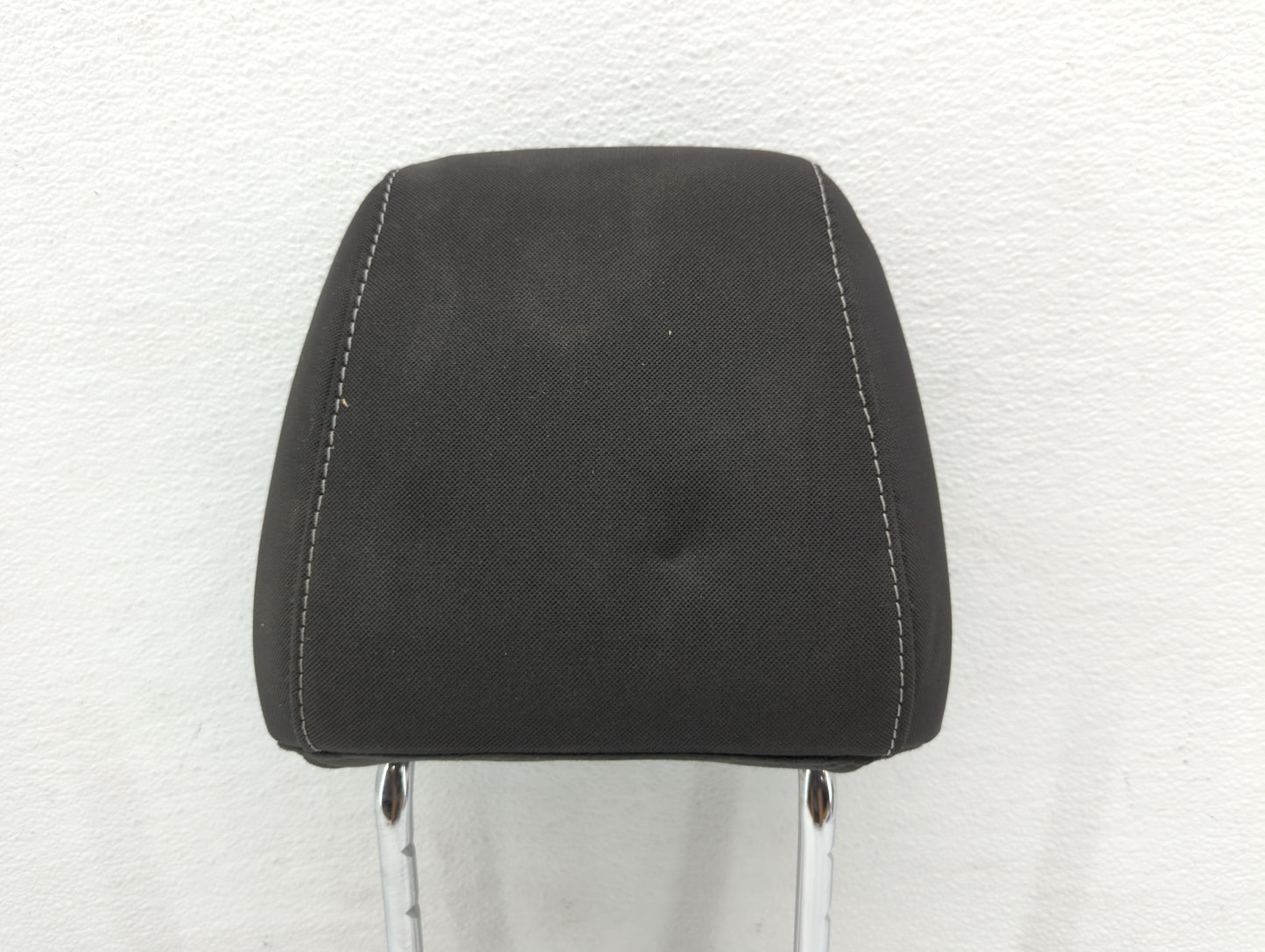 2013-2015 Ford Escape Headrest Head Rest Front Driver Passenger Seat - Oemusedautoparts1.com