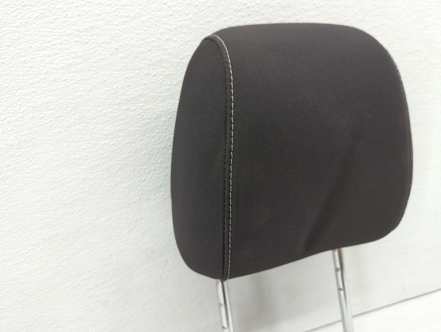 2014-2015 Ford Escape Headrest Head Rest Front Driver Passenger Seat - Oemusedautoparts1.com