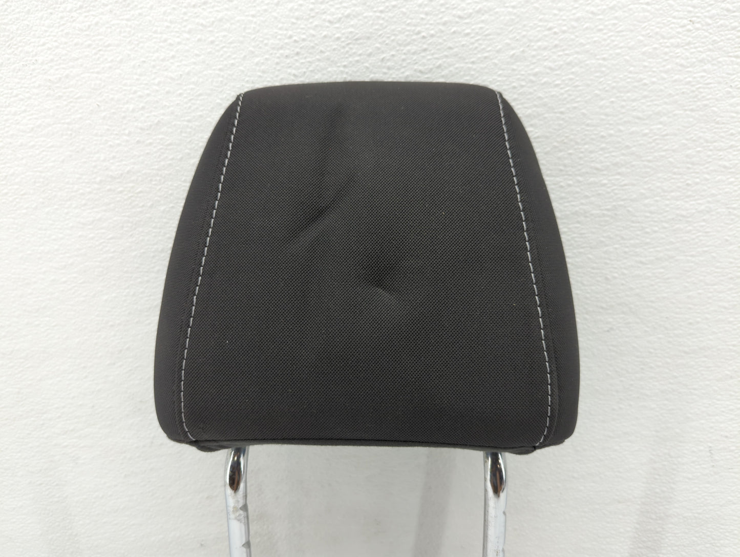 2014-2015 Ford Escape Headrest Head Rest Front Driver Passenger Seat - Oemusedautoparts1.com