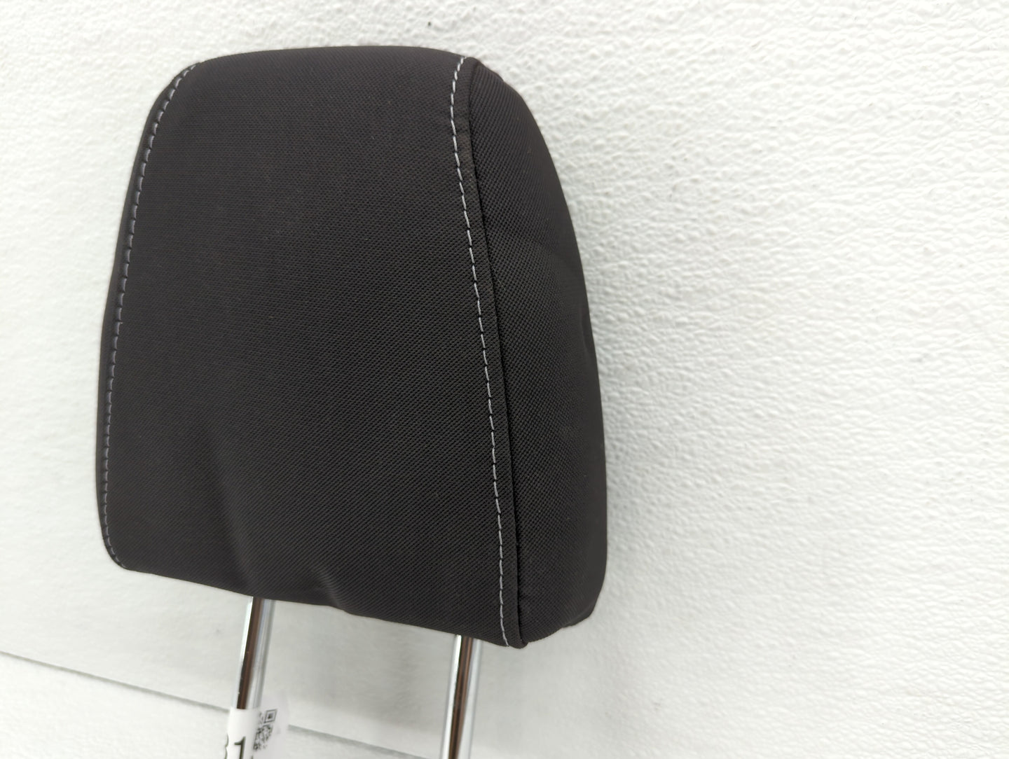 2013-2015 Ford Escape Headrest Head Rest Front Driver Passenger Seat - Oemusedautoparts1.com