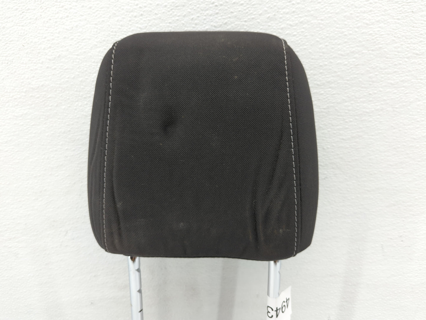 2013-2015 Ford Escape Headrest Head Rest Front Driver Passenger Seat - Oemusedautoparts1.com