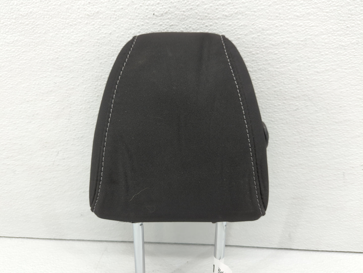 2013-2015 Ford Escape Headrest Head Rest Front Driver Passenger Seat - Oemusedautoparts1.com
