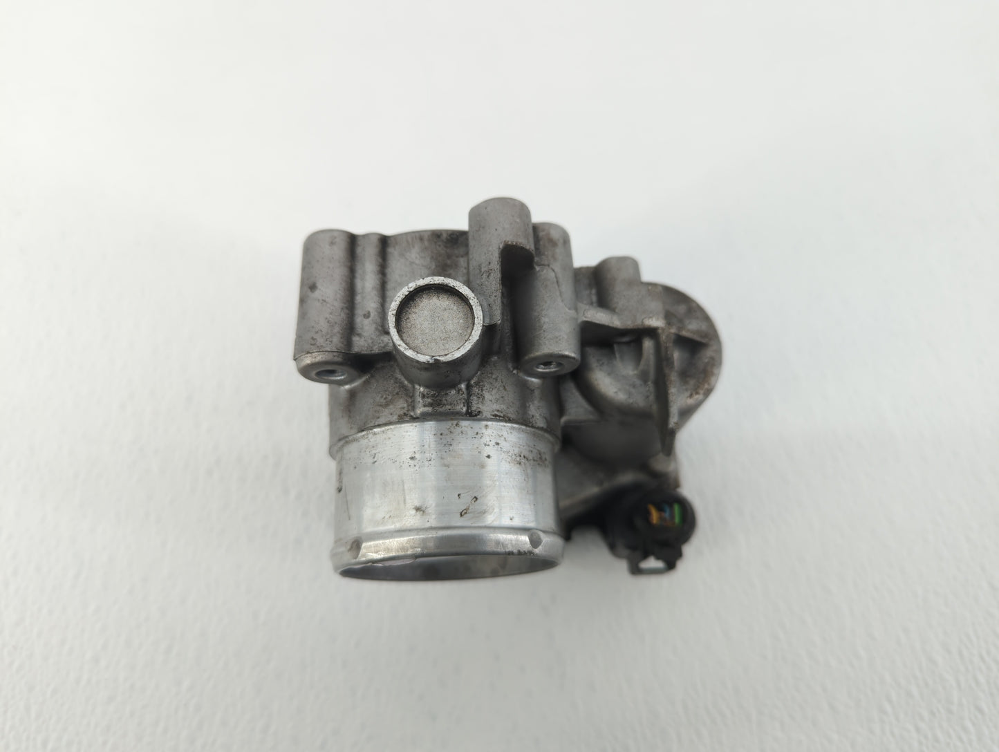2013-2016 Ford Escape Throttle Body P/N:7S7G-9F991-CA Fits Fits 2013 2014 2015 2016 2017 2018 2019 OEM Used Auto Parts - Oem
