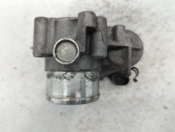 2013-2016 Ford Escape Throttle Body P/N:7S7G-9F991-CA Fits Fits 2013 2014 2015 2016 2017 2018 2019 OEM Used Auto Parts