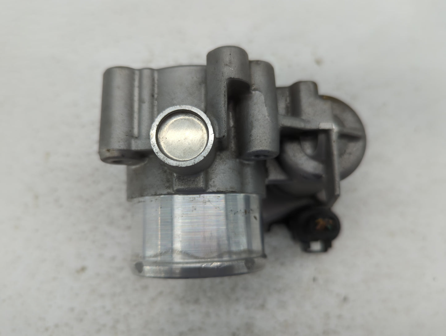 2013-2016 Ford Escape Throttle Body P/N:7S7G-9F991-CA Fits Fits 2013 2014 2015 2016 2017 2018 2019 OEM Used Auto Parts - Oem
