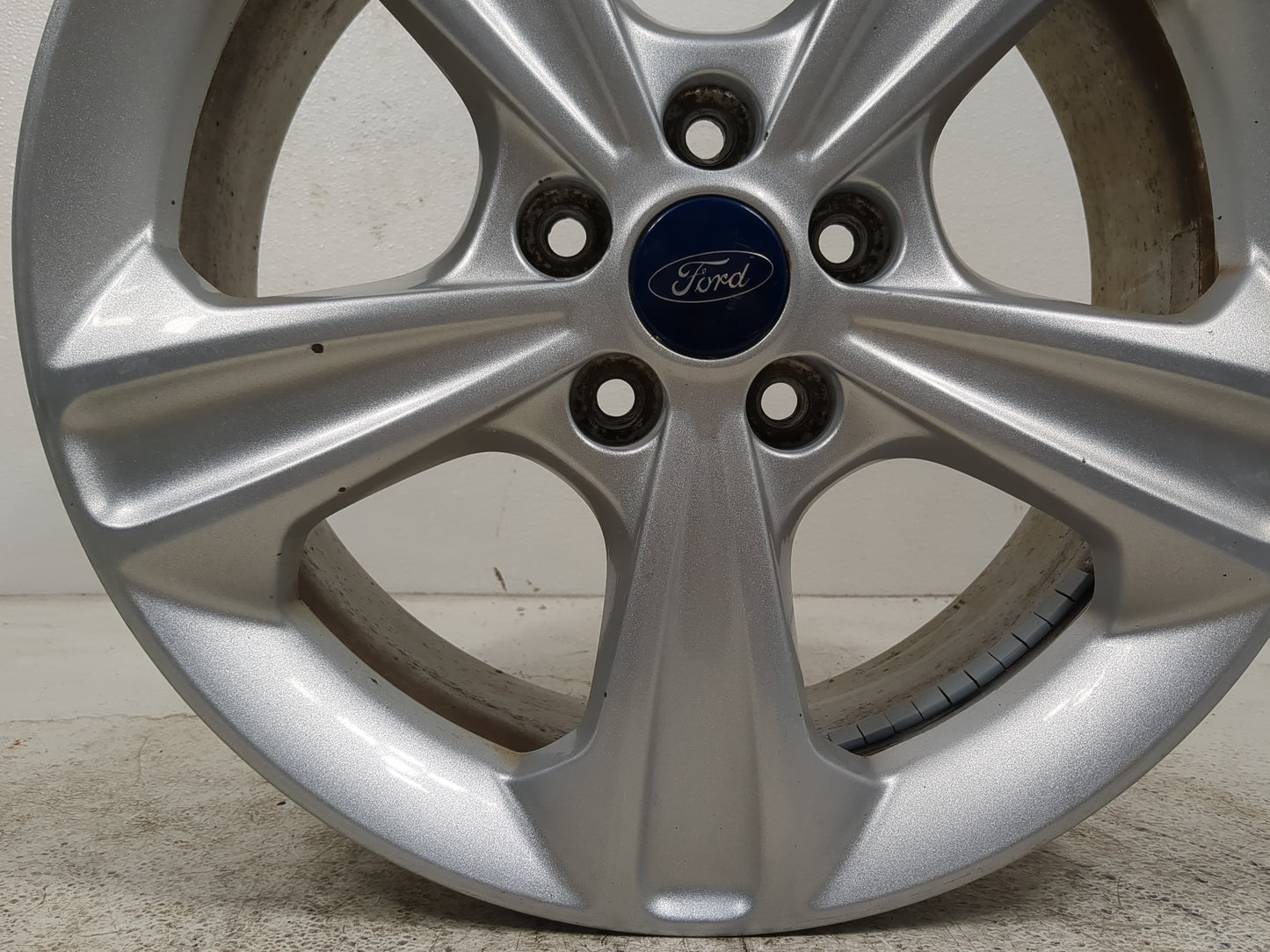 2013-2016 Ford Escape Oem Wheel Rim 5000846 - Oemusedautoparts1.com