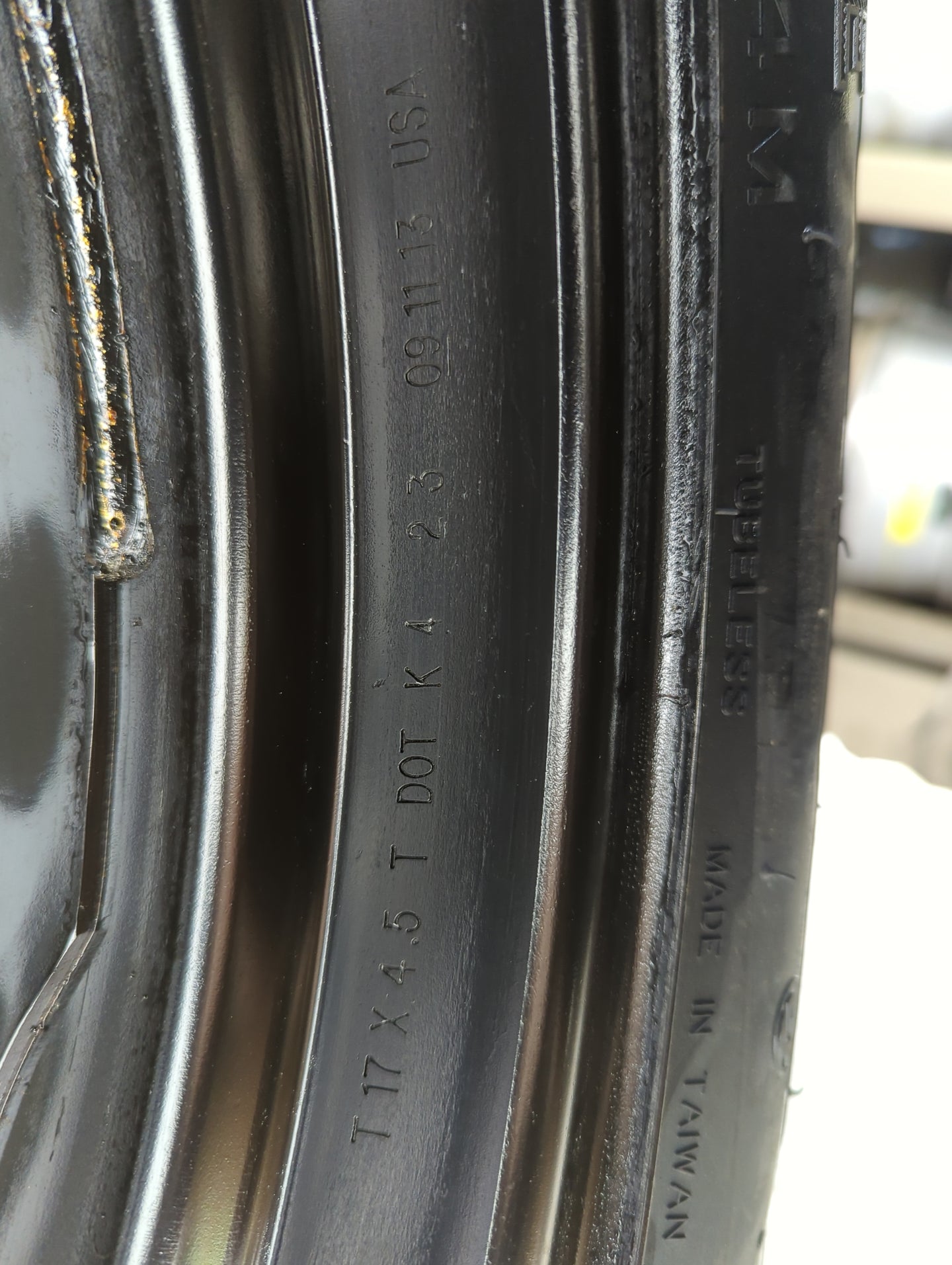 2014 Ford Escape Spare Donut Tire Wheel Rim Oem 5000860 - Oemusedautoparts1.com