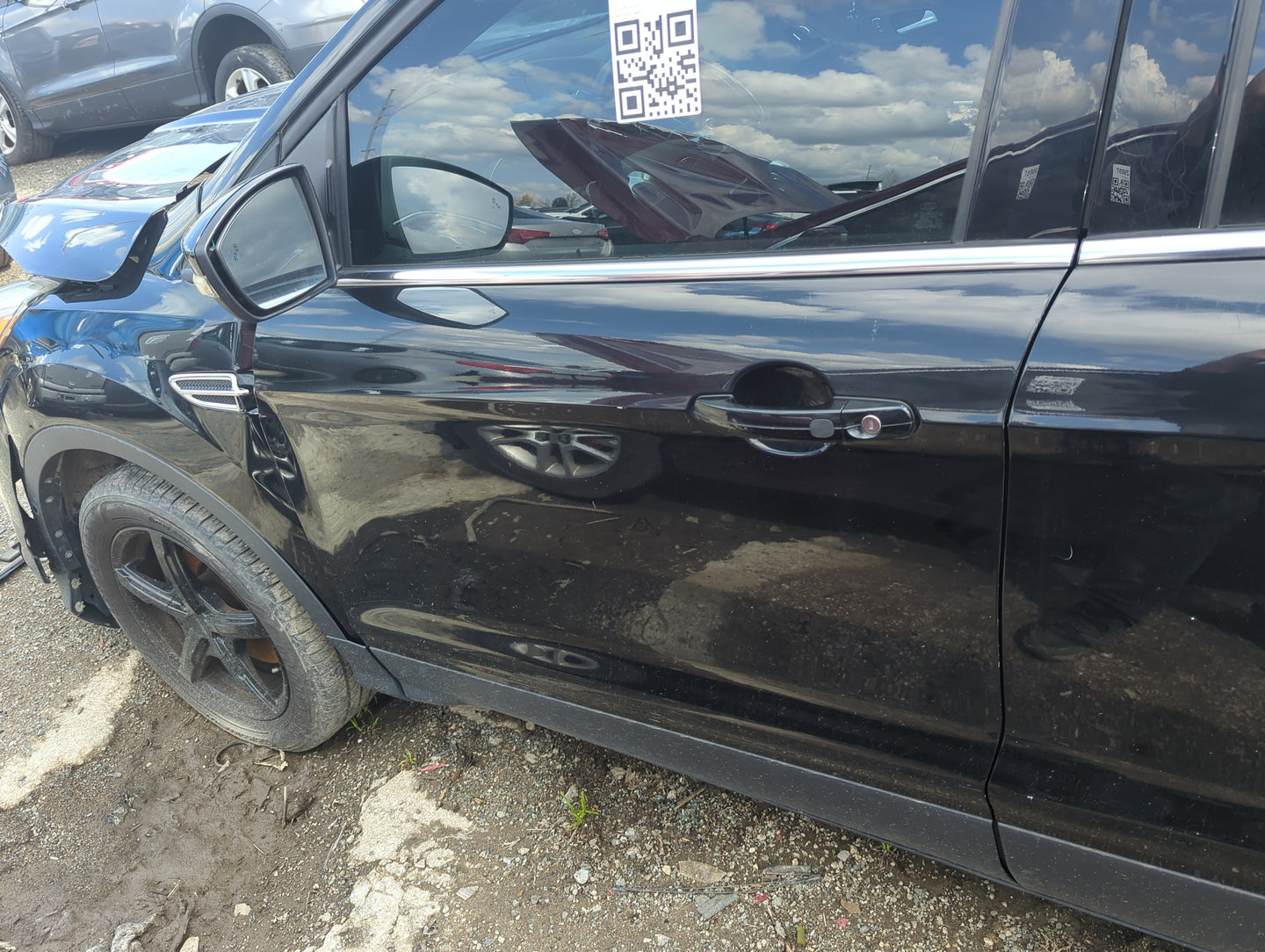 2013-2015 Ford Escape Driver Front Door Oem 5009080 - Oemusedautoparts1.com